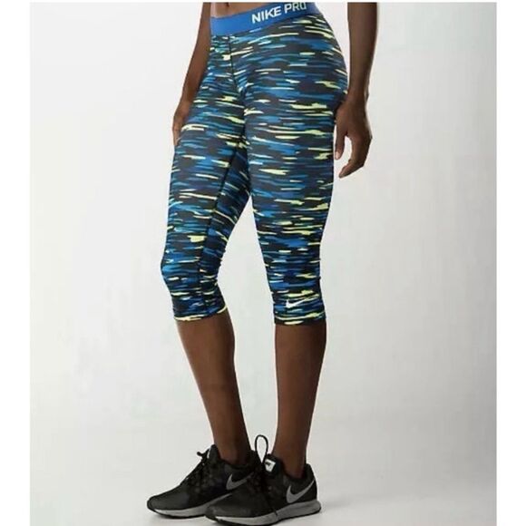 Nike Pro Haze Compression Capri Legging Size S - Picture 2 of 9